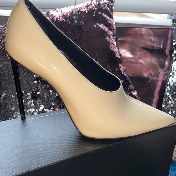 Saint Laurent High Heel - Picture 2 of 13